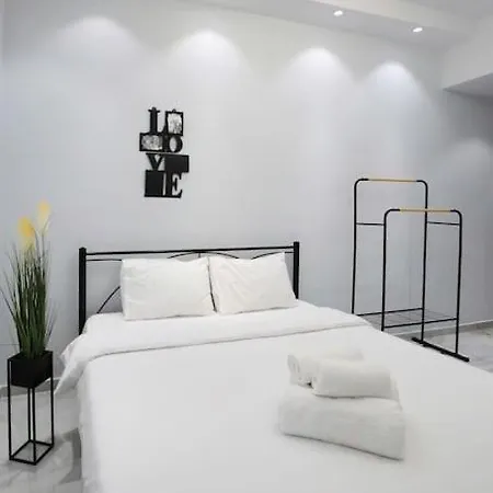 Daire Ioanna Luxury 3 *