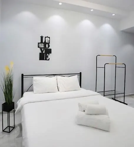 Daire Ioanna Luxury 3 *