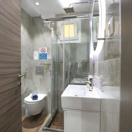 Ioanna Luxury 3 塞萨洛尼基